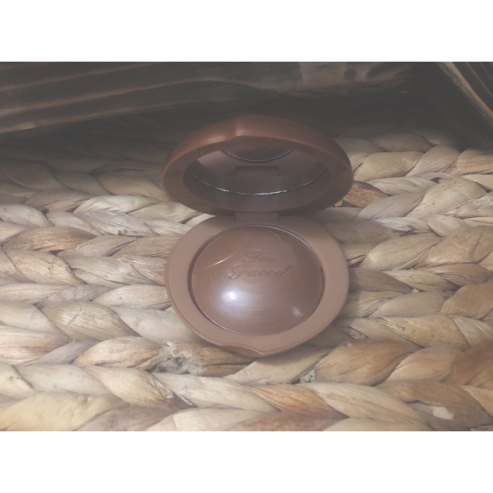 Too Faced Bronzed Peach 🍑 Melted Powder Bronzer